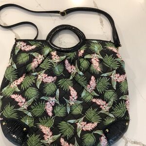 Maggi B Quilted Big hobo  cross-body bag Floral island leaf pattern handle black